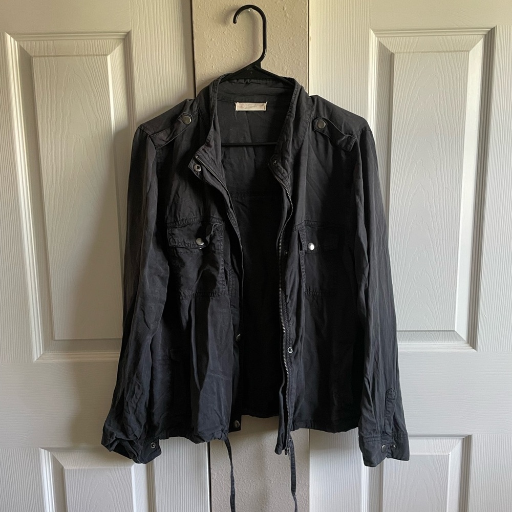 Dark grey Utility Jacket with Classic Style and Versatile Design